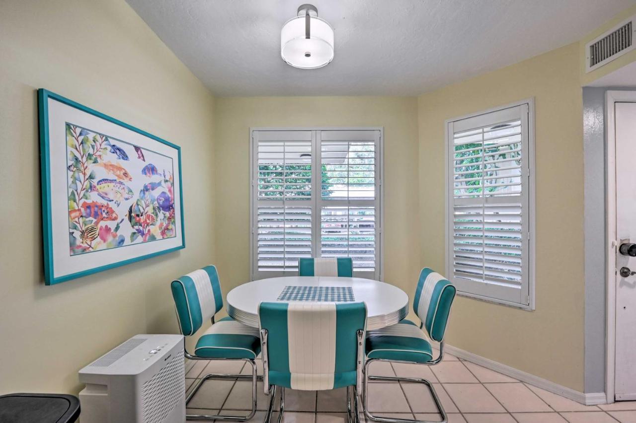 First-Floor Naples Condo About 3 Mi To Beaches! Exterior photo